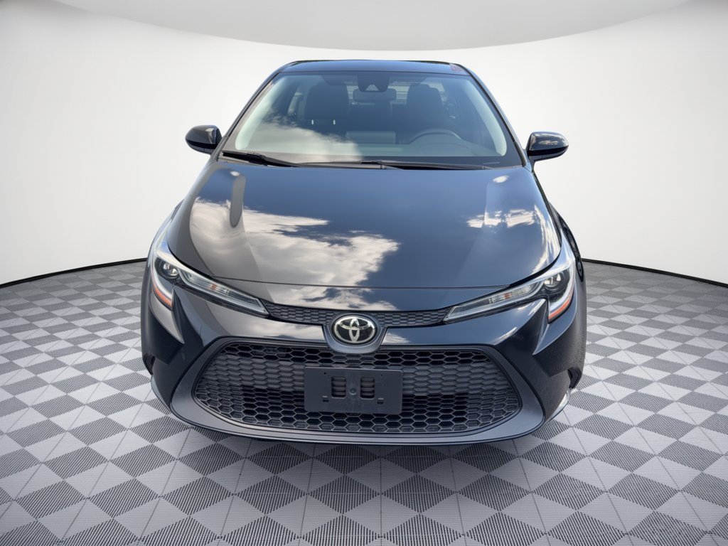 Certified 2022 Toyota Corolla LE FWD image 6