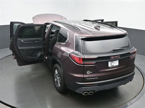 Certified 2025 GMC Acadia Elevation image 66