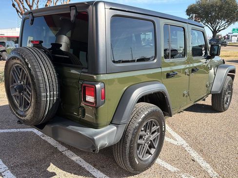 Used 2024 Jeep Wrangler Sport S image 3