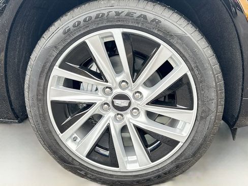 New 2026 Cadillac Vistiq Luxury image 34