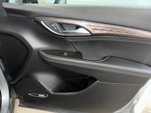 Certified 2023 Buick Envision Avenir image 36