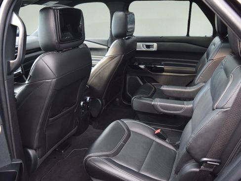 Certified 2022 Ford Explorer ST w/ Equipment Group 401A image 8