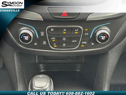 Used 2021 Chevrolet Equinox LT image 14