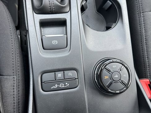 New 2025 Ford Ranger XLT w/ FX4 Off-Road Package image 50