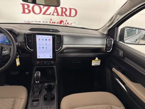 New 2025 Ford Ranger XLT w/ FX4 Off-Road Package image 14