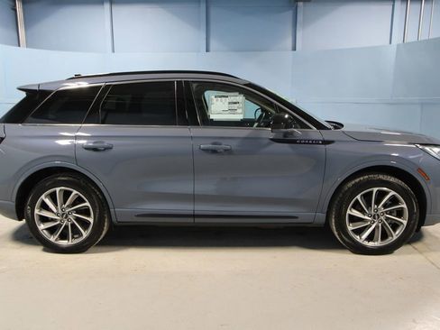 Used 2025 Lincoln Corsair Grand Touring w/ Towing Package image 33