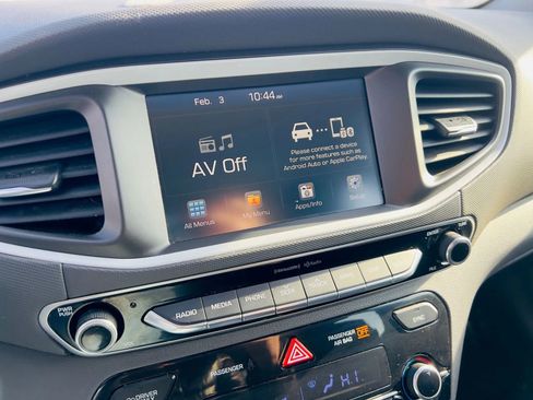 Used 2018 Hyundai Ioniq SEL w/ SEL Tech Package 02 image 29