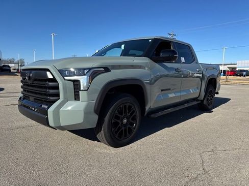 New 2026 Toyota Tundra Limited image 2