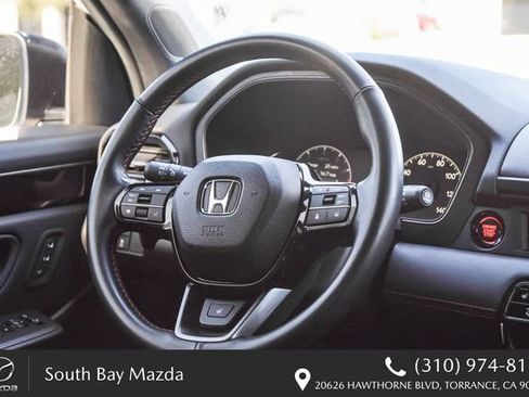 Used 2025 Honda Pilot TrailSport image 15