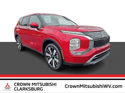 New 2025 Mitsubishi Outlander SE