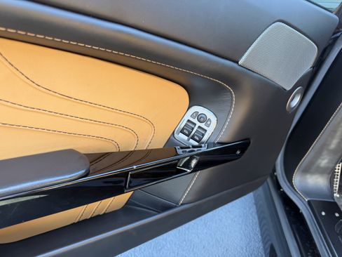 Used 2012 Aston Martin V8 Vantage S RWD image 14