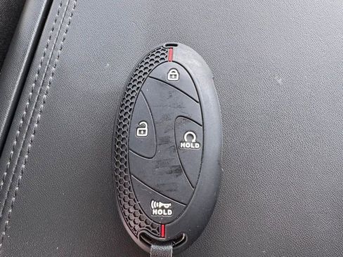 Used 2025 Hyundai Santa Fe SE FWD image 30