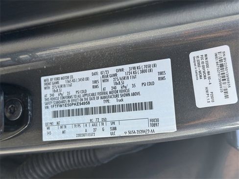 Used 2023 Ford F150 XLT image 32
