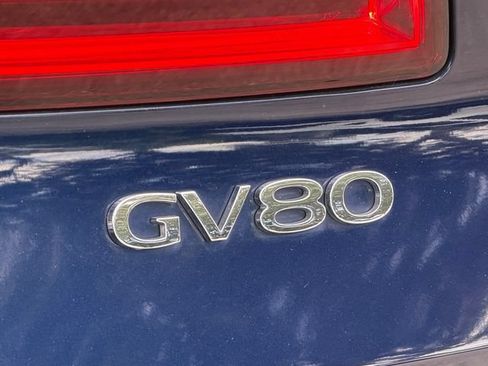 Used 2022 Genesis GV80 3.5T w/ Advanced Package 06 AWD/4WD image 10
