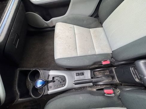 Used 2012 Toyota Prius C One image 22