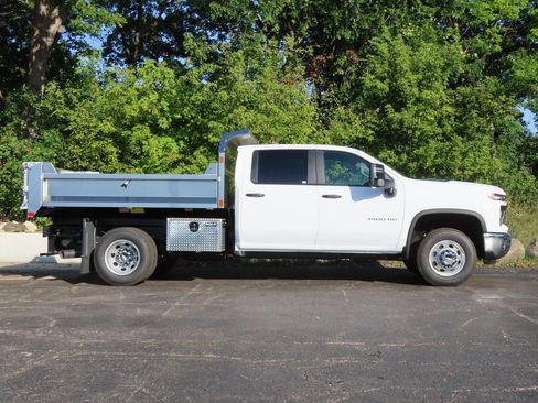 New 2025 Chevrolet Silverado 3500 W/T w/ WT Convenience Package AWD/4WD image 3