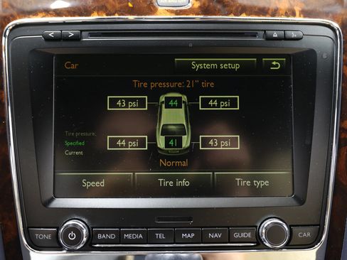 Used 2015 Bentley Flying Spur V8 AWD/4WD image 36