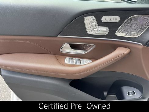 Used 2024 Mercedes-Benz GLS 450 4MATIC image 30
