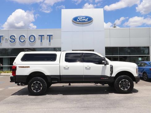 Used 2024 Ford F250 King Ranch w/ Tremor Off-Road Package AWD/4WD image 17