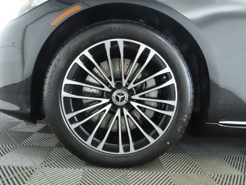 New 2026 Mercedes-Benz S 580e 4MATIC Sedan image 32