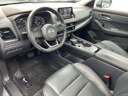 Used 2021 Nissan Rogue SL image 16