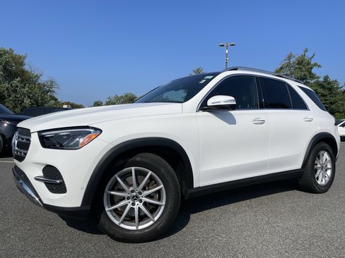Used 2024 Mercedes-Benz GLE 350 4MATIC image 36