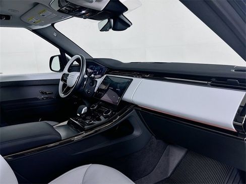Certified 2023 Land Rover Range Rover Sport SE Dynamic image 29