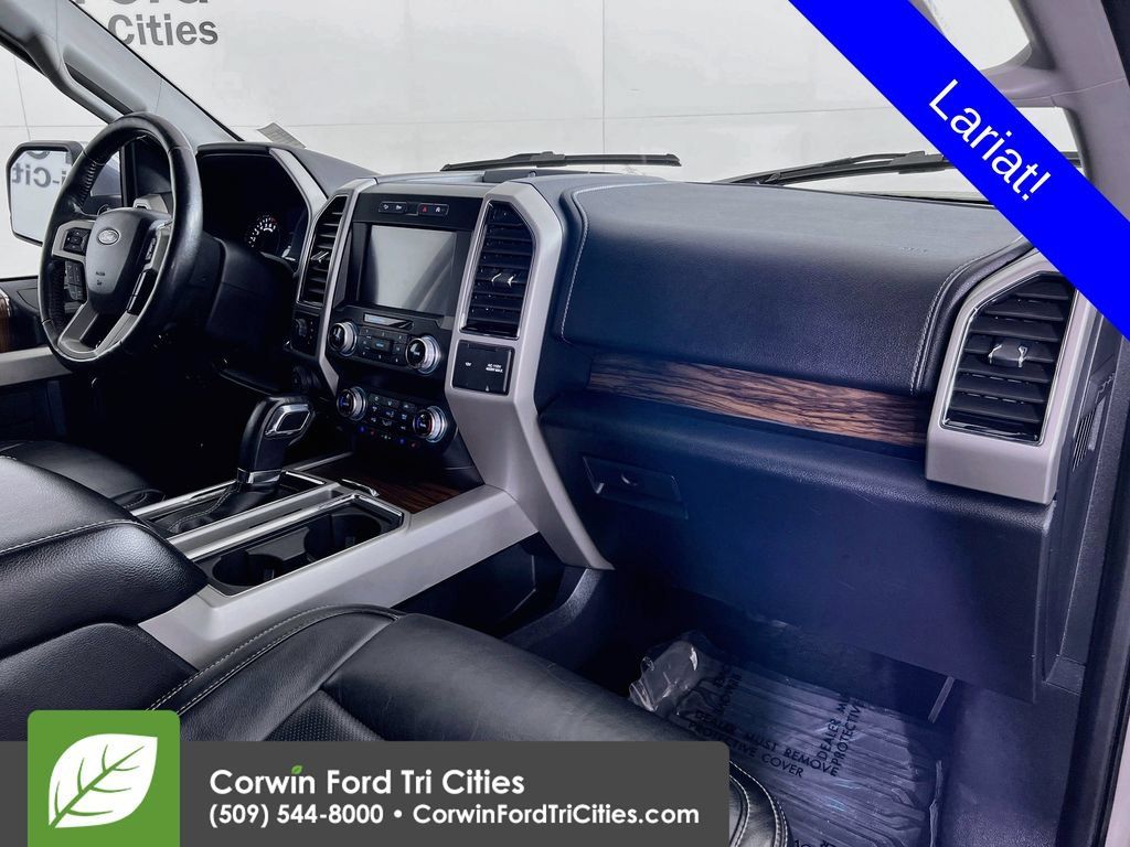 Used 2019 Ford F150 Lariat w/ Equipment Group 502A Luxury AWD/4WD image 29