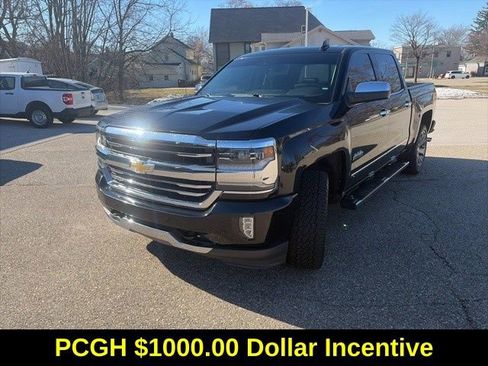Used 2018 Chevrolet Silverado 1500 High Country image 2