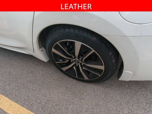 Used 2023 Nissan Maxima SL FWD image 5