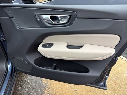 Used 2026 Volvo XC60 B5 Plus w/ Protection Package Premier image 27