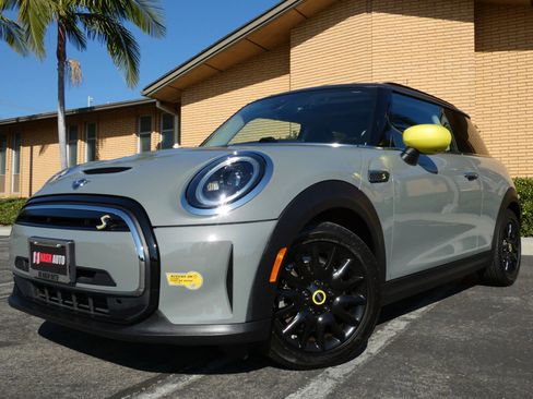 Used 2022 MINI Cooper SE image 14
