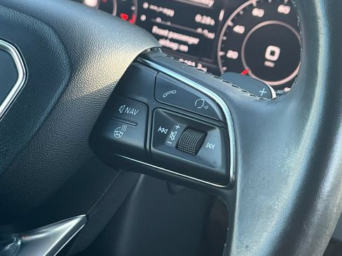 Used 2019 Audi Q7 2.0T Premium Plus w/ Premium Plus Package AWD/4WD image 39