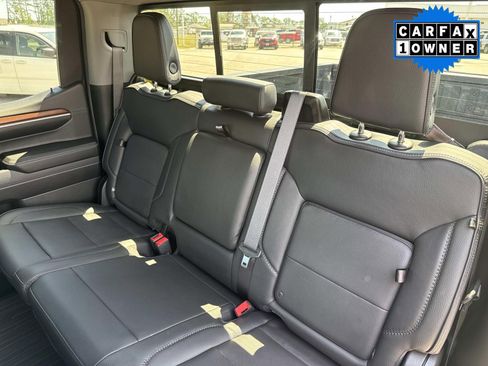 Used 2025 GMC Sierra 1500 Denali image 16