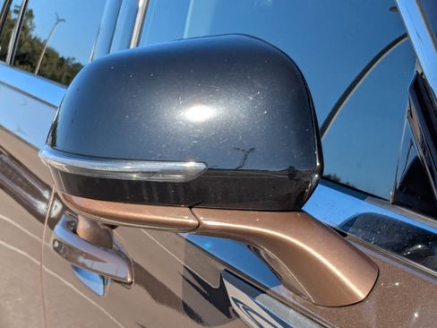 Used 2022 Lincoln Aviator Reserve w/ Equipment Group 201A image 11