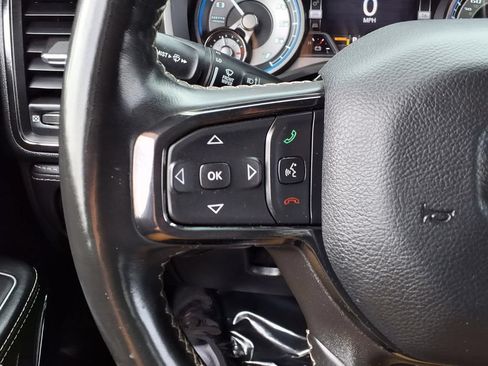 Used 2022 RAM 1500 Limited AWD/4WD image 14
