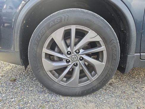 Used 2016 Nissan Rogue SL w/ SL Premium Package image 6