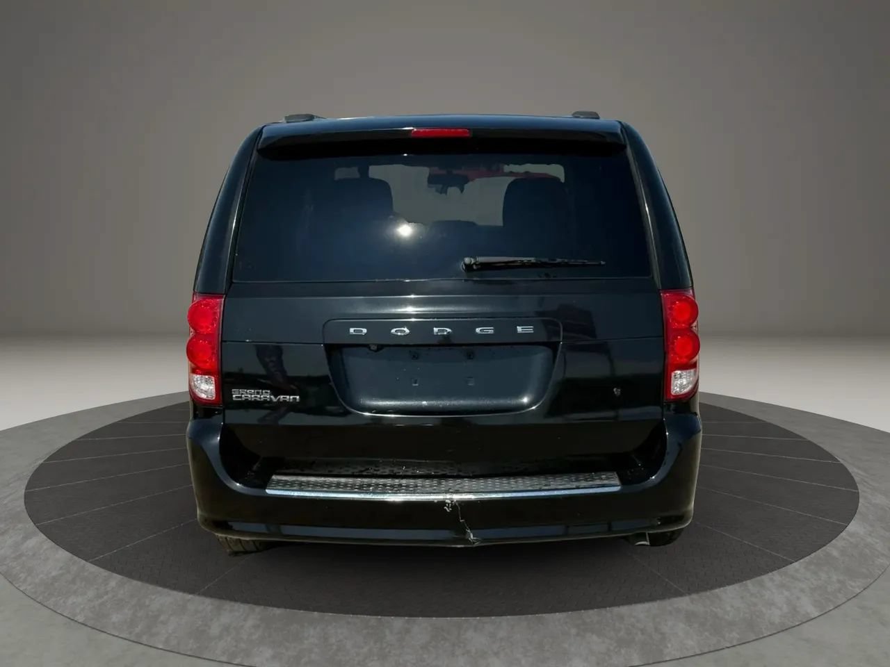 Used 2015 Dodge Grand Caravan SXT FWD image 7