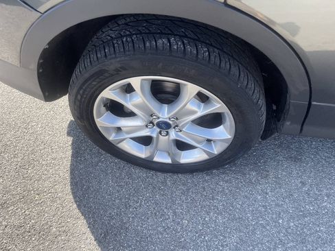 Used 2015 Ford Escape Titanium AWD/4WD image 36