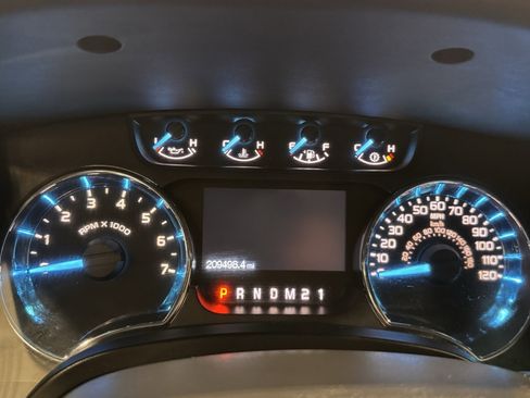 Used 2012 Ford F150 XLT w/ XLT Chrome Pkg image 14