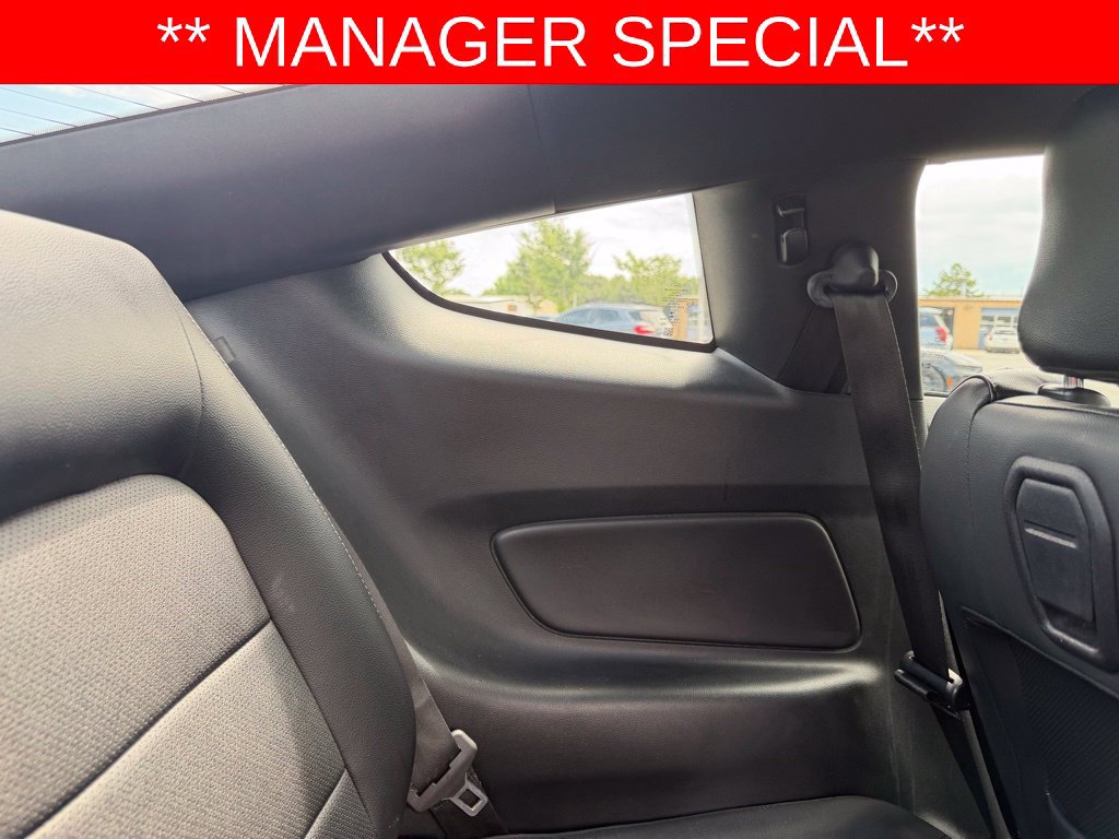 Used 2019 Ford Mustang GT Premium w/ GT Performance Package RWD image 33
