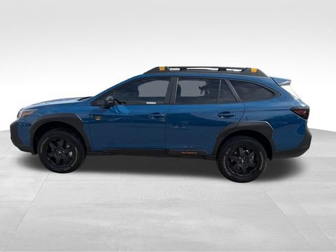Certified 2025 Subaru Outback Wilderness AWD/4WD image 4
