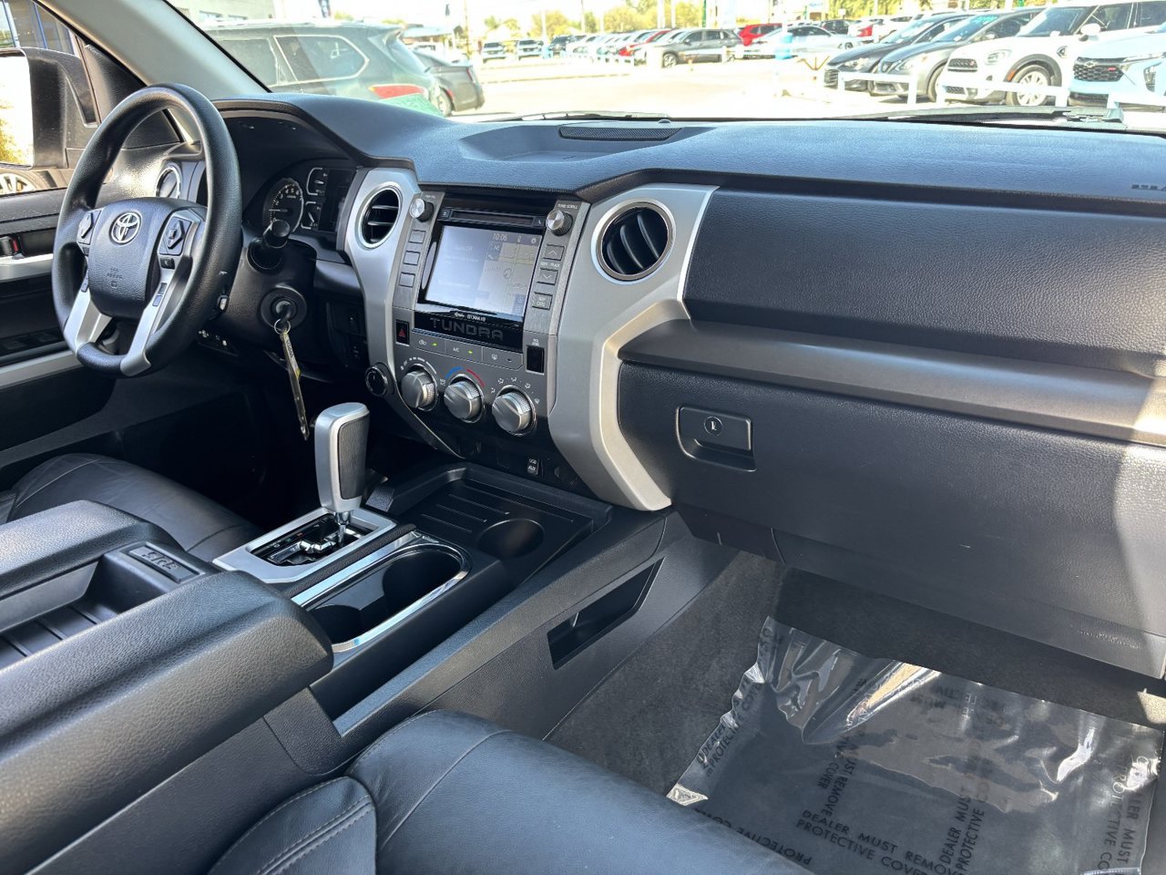 Used 2019 Toyota Tundra SR5 w/ SR5 Upgrade Package AWD/4WD image 10