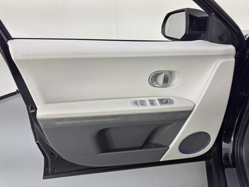 Used 2023 Hyundai Ioniq 5 SEL image 38