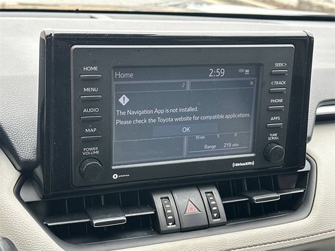 Used 2022 Toyota RAV4 XLE Premium image 30