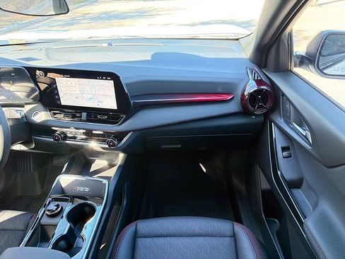 Used 2026 Chevrolet Equinox RS w/ Convenience Package III image 18