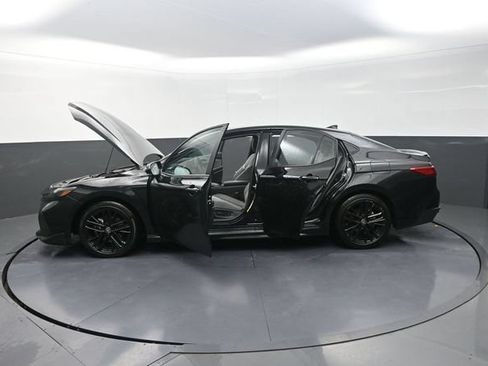 Used 2026 Toyota Camry SE FWD image 42