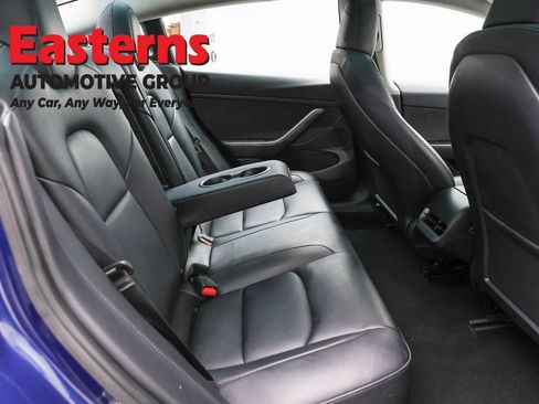 Used 2023 Tesla Model 3 Standard Range RWD image 17