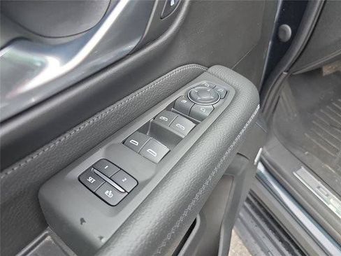Used 2022 GMC Yukon XL Denali w/ Max Trailering Package AWD/4WD image 20