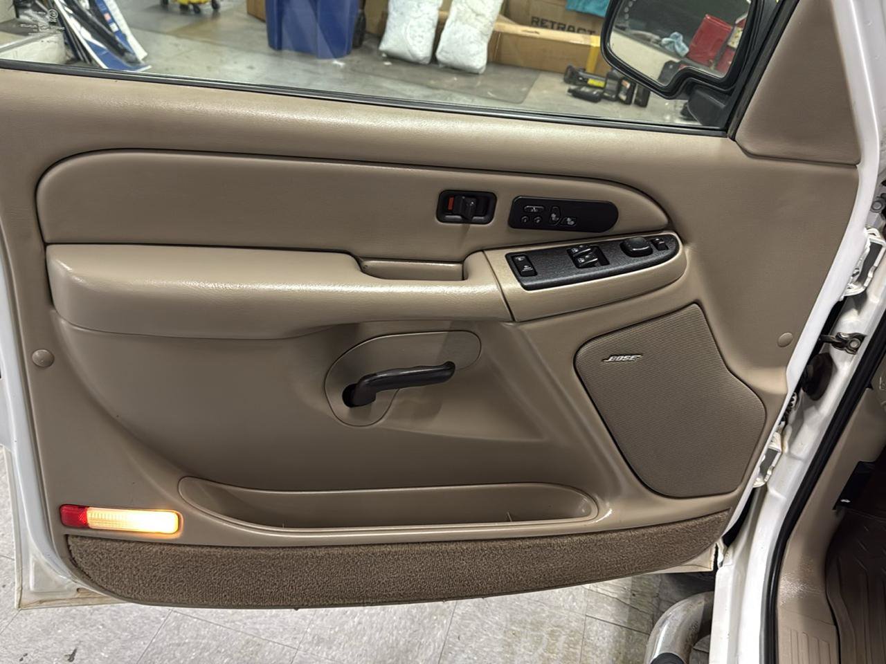 Used 2005 Chevrolet Silverado 2500 LT w/ Heavy-Duty Power Package AWD/4WD image 29